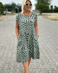 Avanille | round neck summer dress